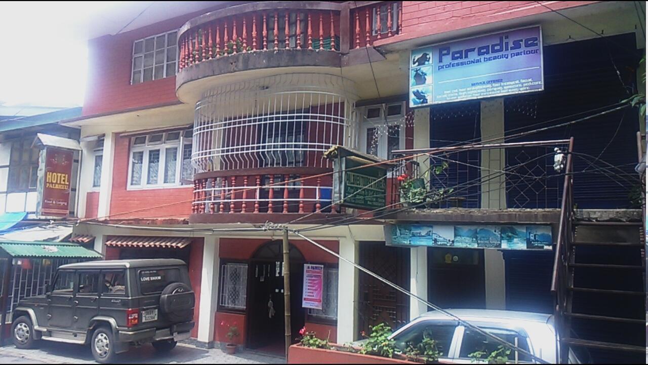 Hotel Palbheu Gangtok Eksteriør bilde